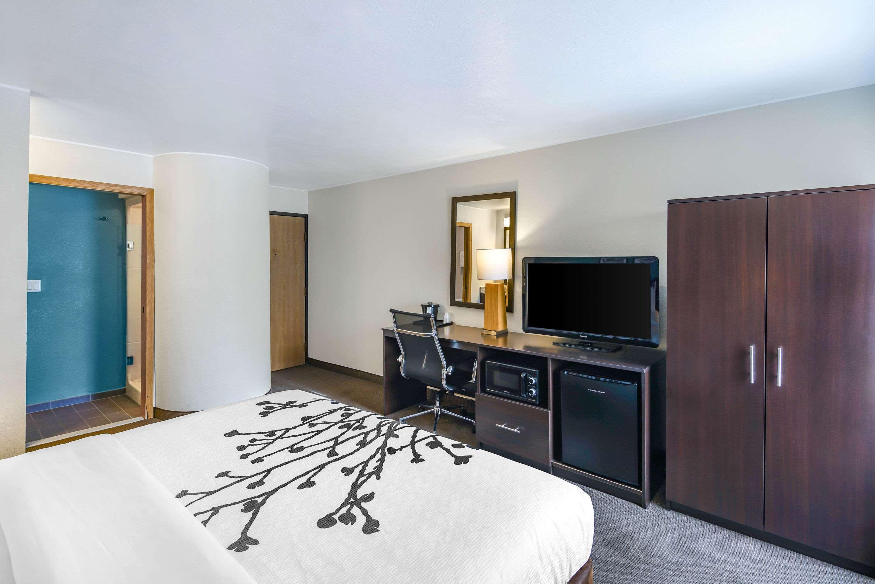 Sleep Inn Near Washington State Line Пост Фолс Екстериор снимка