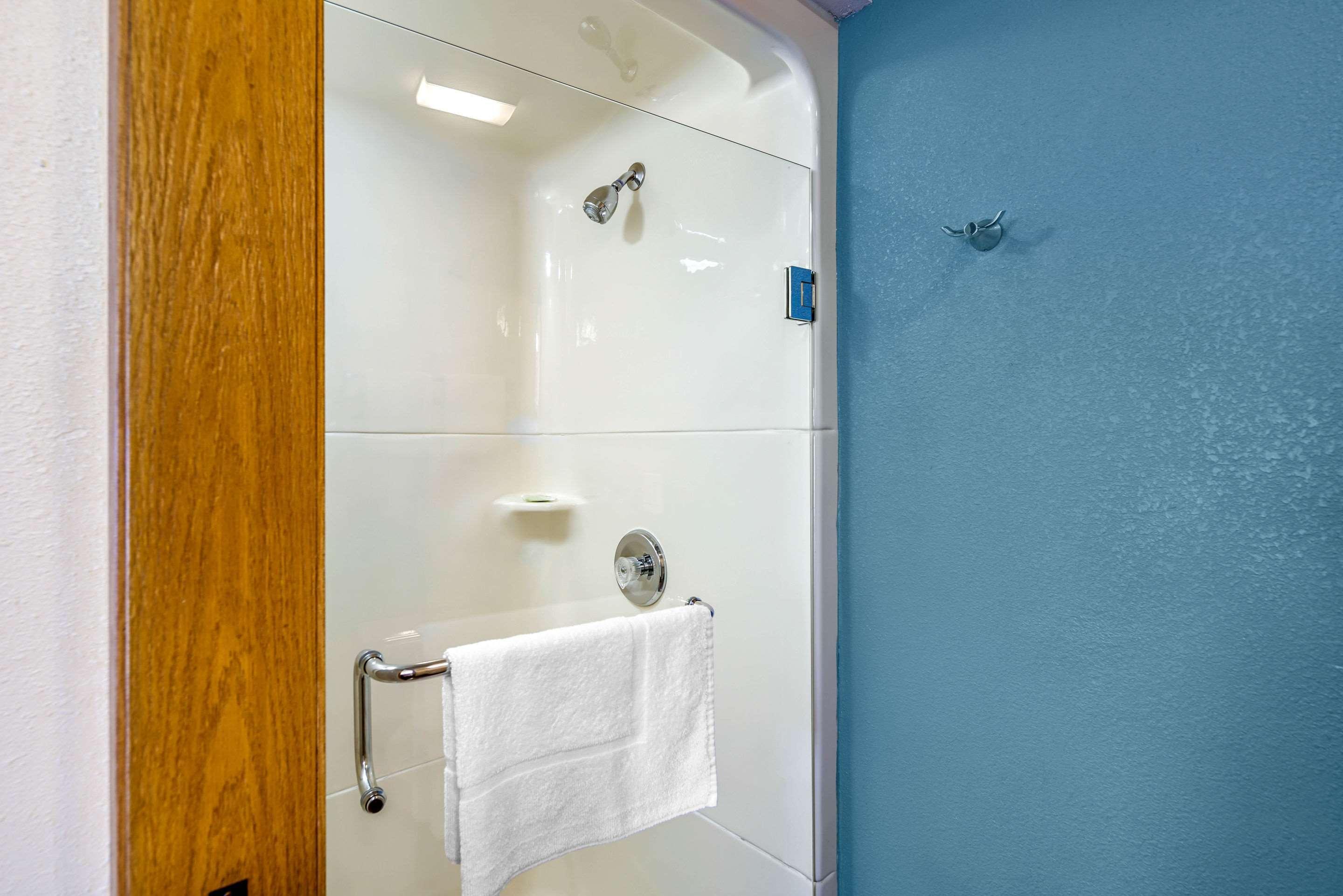 Sleep Inn Near Washington State Line Пост Фолс Екстериор снимка